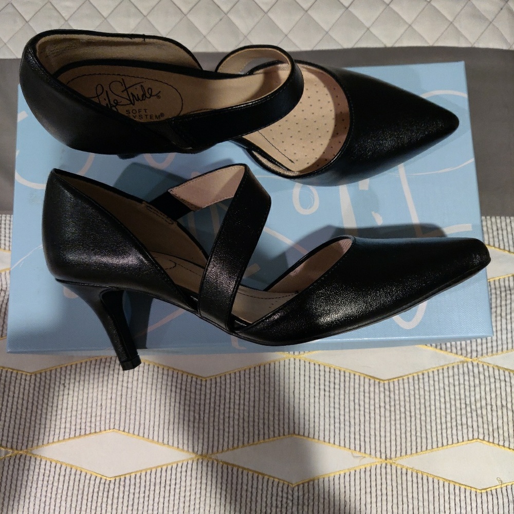 Life Stride 'Suki' Heels